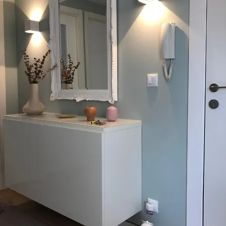 A Pie De Playa, Parking Privado, Recién Reformado Apartamento Suances