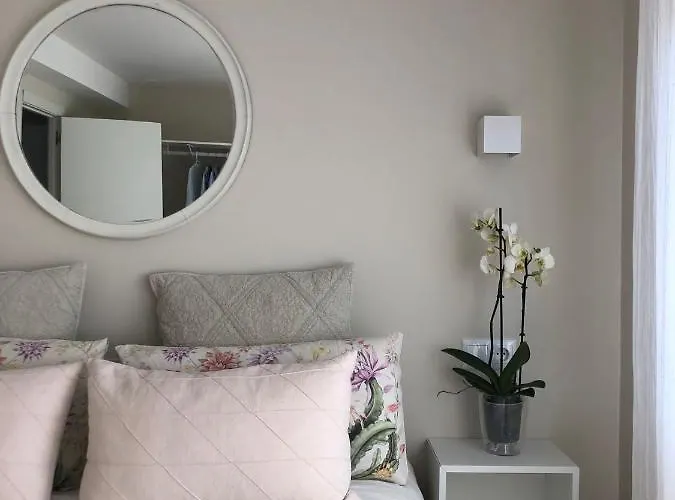 -mdemaria- Apartment Suances